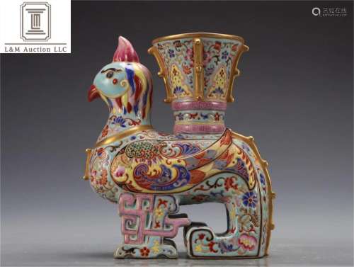 A Chinese Famille Rose Porcelain Phoenix Vase
