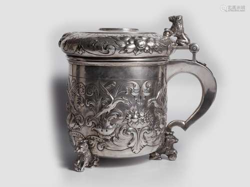 Representative silver tankard, German or Dutch, End 17th / b...