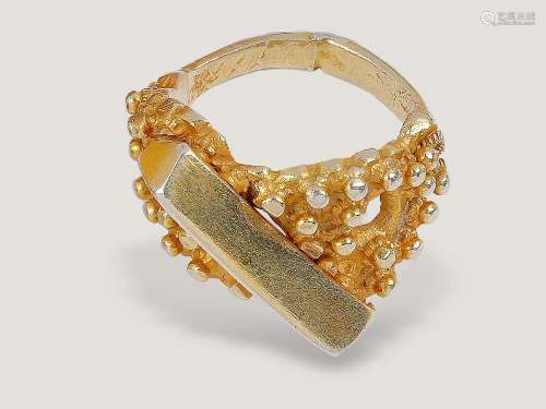 Akan gold ring, West Africa, Akan, Gold, approx. 18 carat