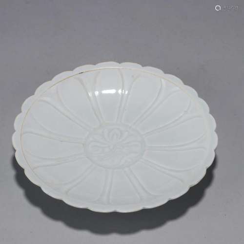 Shadowy Celadon Glazed Floral Dish with Lotus Petals