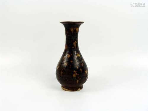 Flambed Glazed Yuhuchun Vase