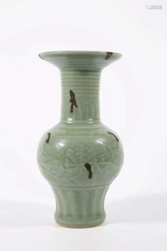 Celadon Glazed Flower Vase, Longquan Kiln