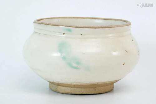 Cizhou Kiln White Glazed Jar