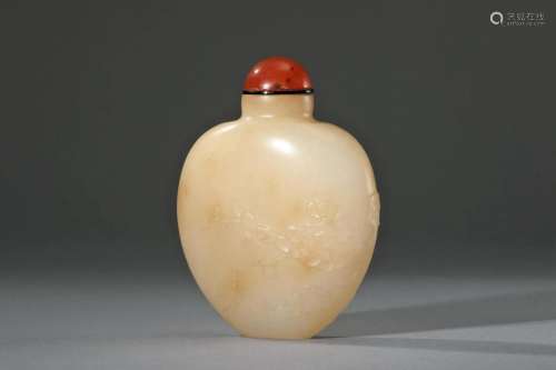 Chinese Hetian Jade Snuff Bottle
