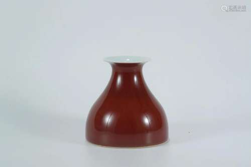 Red Glazed Zun-vase with Flared-rim Design