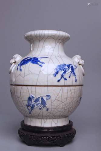 Blue-and-white Zun (Vase) with Eight Horses Pattern and
