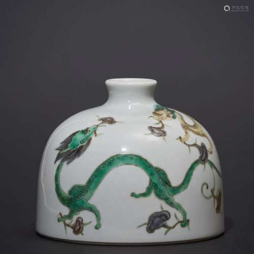 Wucai (Polychrome) Taibai Zun-vase with Dragon Pattern