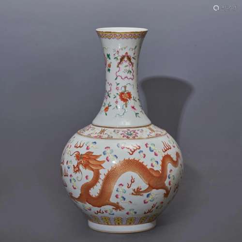 Famille Rose Vase with Dragon Pattern