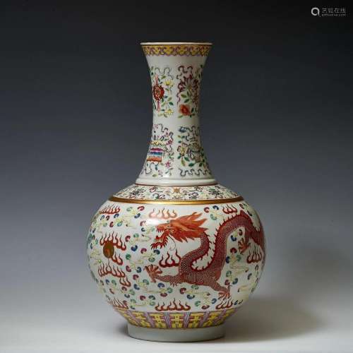 Famille Rose Vase with with Dragon and Phoenix Chasing