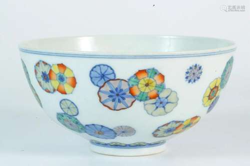 Contrasting Colored Bowl with Small Round Floral