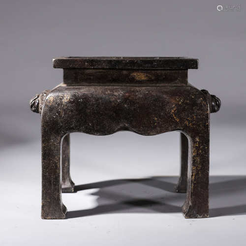 Old Tibetan square lion ear copper stove