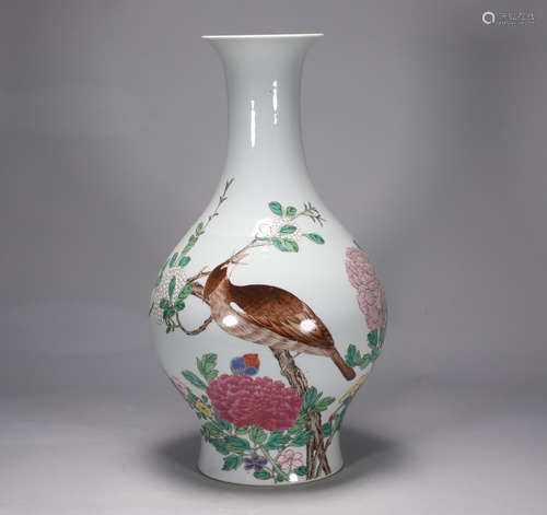 Qing Dynasty Yongzheng pink flower and bird appreciation bot...