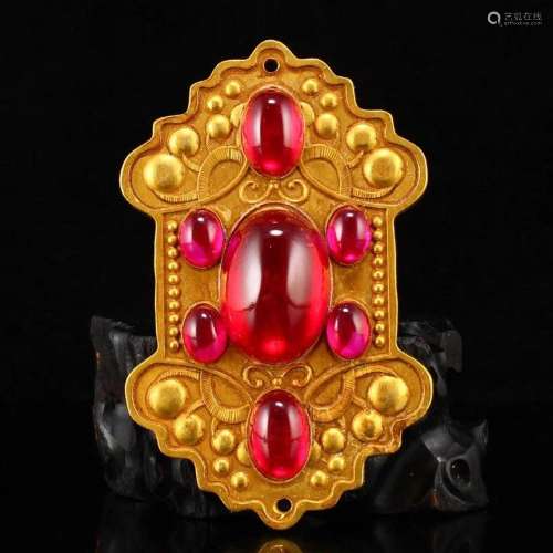 Gilt Gold Red Copper Inlay Ruby Sacrificed Pendant