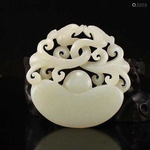 Chinese Natural Hetian Jade Fortune Double Beast Pendant