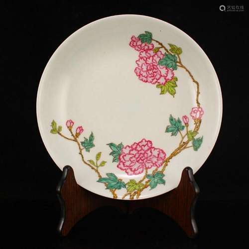 Chinese Famille Rose Peony Design Porcelain Plate w Qianlong...