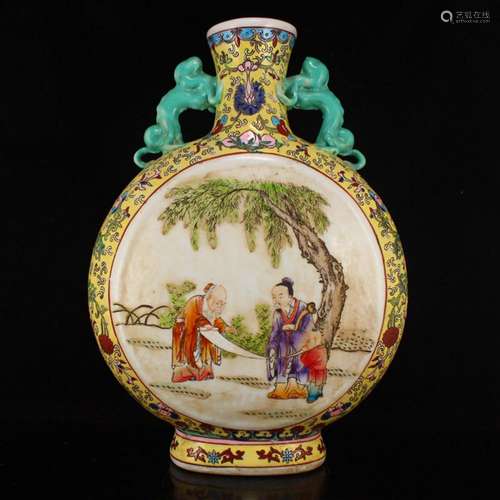 Gilt Edges Famille Rose Double Ears Porcelain Vase