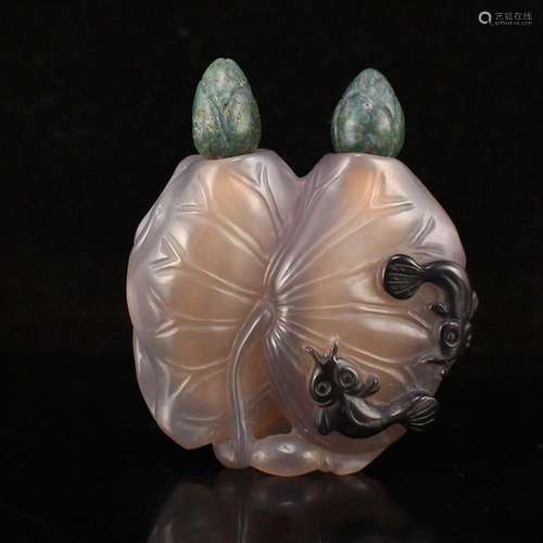 Agate Lotus Flower Catfish Conjoined Snuff Bottle