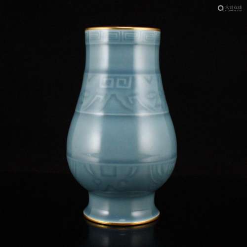 Chinese Gilt Edges Douqing Glaze Porcelain Vase