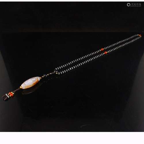 Vintage Tibetan Agate Kwan-yin Pendant/Beads Necklace