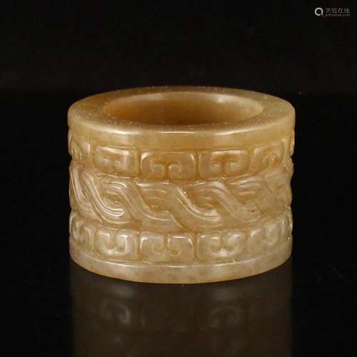 Vintage Chinese Hetian Jade Thumb Ring