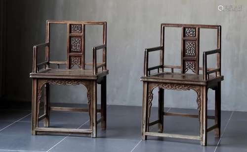 An early Qing Dynasty Nanmu rose chair