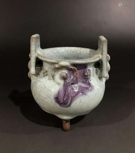 A SONG DYNASTY JUN KILN TRI-FOOT INCENSE BURNER