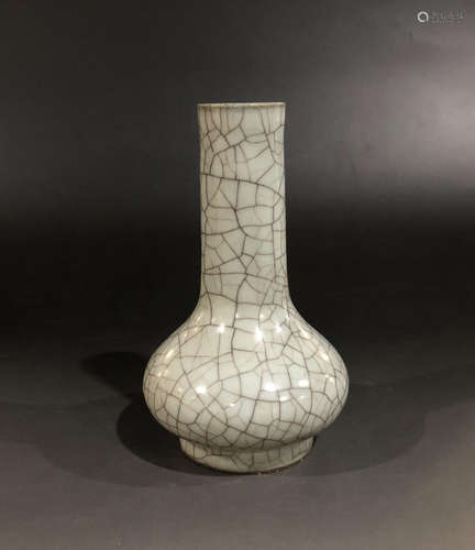 A SONG DYNASTY GUAN KILN BOTTLE