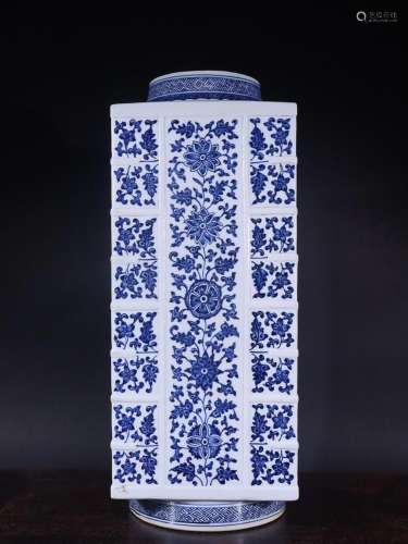 BLUE & WHITELOTUS SCROLL CONG-FORM VASE