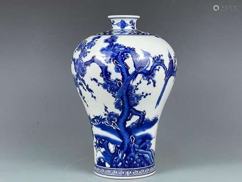 BLUE & WHITEBIRD AND FLOWER MEIPING VASE