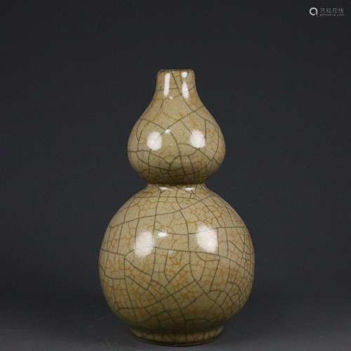 GE WARE DOUBLE-GOURD VASE