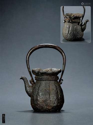 江户时期 龙文堂造布袋式铁壶