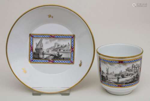 Ansichtentasse und Untertasse / A cup and saucer with landsc...