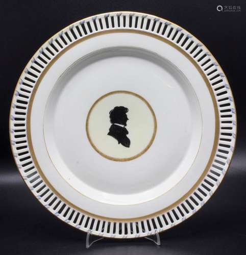 Teller mit Herren-Silhouette / A plate with the silhouette o...