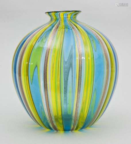 Kugelvase / A ball shaped vase with coloured cannes, Murano,...