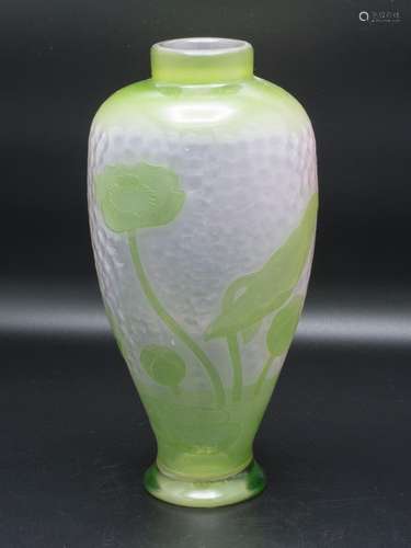 Jugendstil Vase 'Seerosen' / An Art Nouveau cameo ...