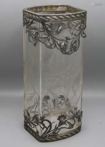 Jugendstil Vase mit Silber-Montur / An Art Nouveau glass vas...