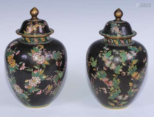 A pair of late 19th/early 20th century Chinese ovoid cloison...