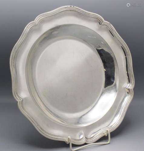 Runde Platte / A silver plate, Jean Francois Carron, Paris, ...