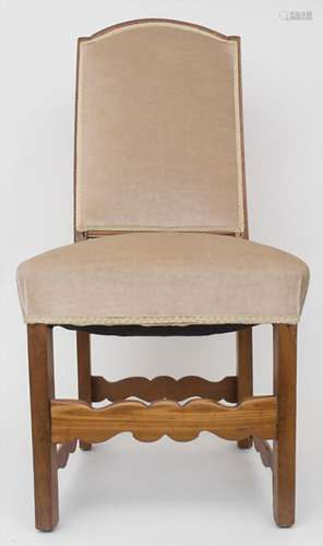 Stuhl mit Veloursbezug / A chair with velour cover