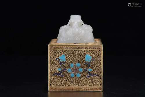 A Gilt-Bronze Blue Enameled& Hetian Jade Seal