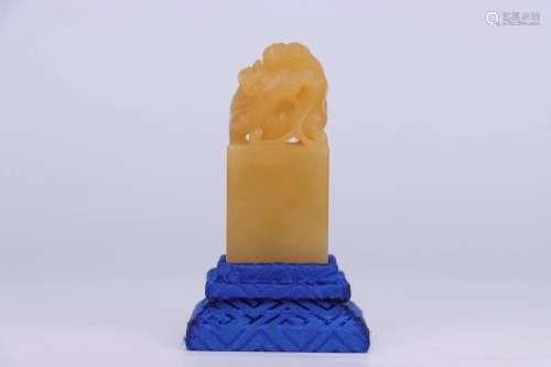 A Carved Tianhuang Seal