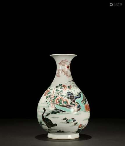 A Gucai Yuhuchun Vase