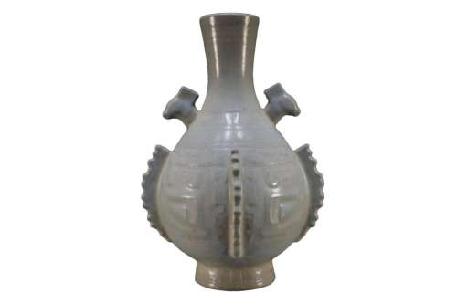 A Ru-Type Clair-De-Lune Glazed Vase