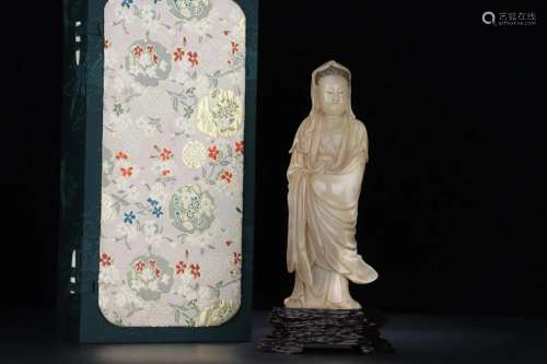 A Soapstone& Rose Quartz Figure Of Guanyin