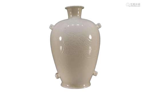 A Dingyao Blanc-De-Chine Vase