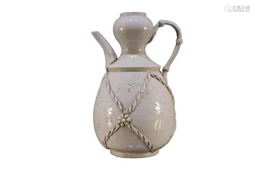 A Dingyao Blanc-De-Chine Ewer