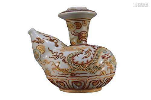 A Wucai 'Dragon' Ewer