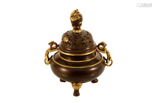 A Gilt-Bronze Dragon Patterned Tripod Censer