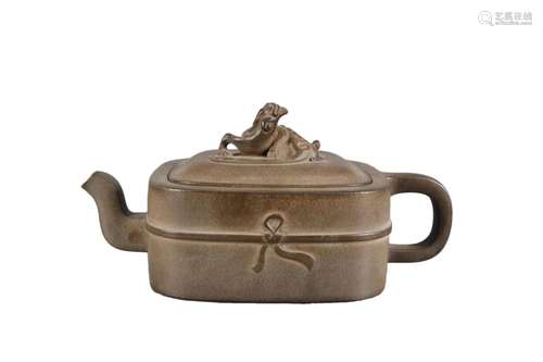 A Rectangular Yixing Clay Ewer