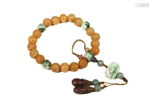 A Carved Jadeite Bracelet